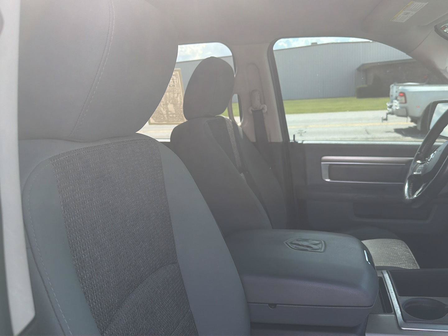 Used 2015 RAM 1500 Big Horn AWD/4WD image 3