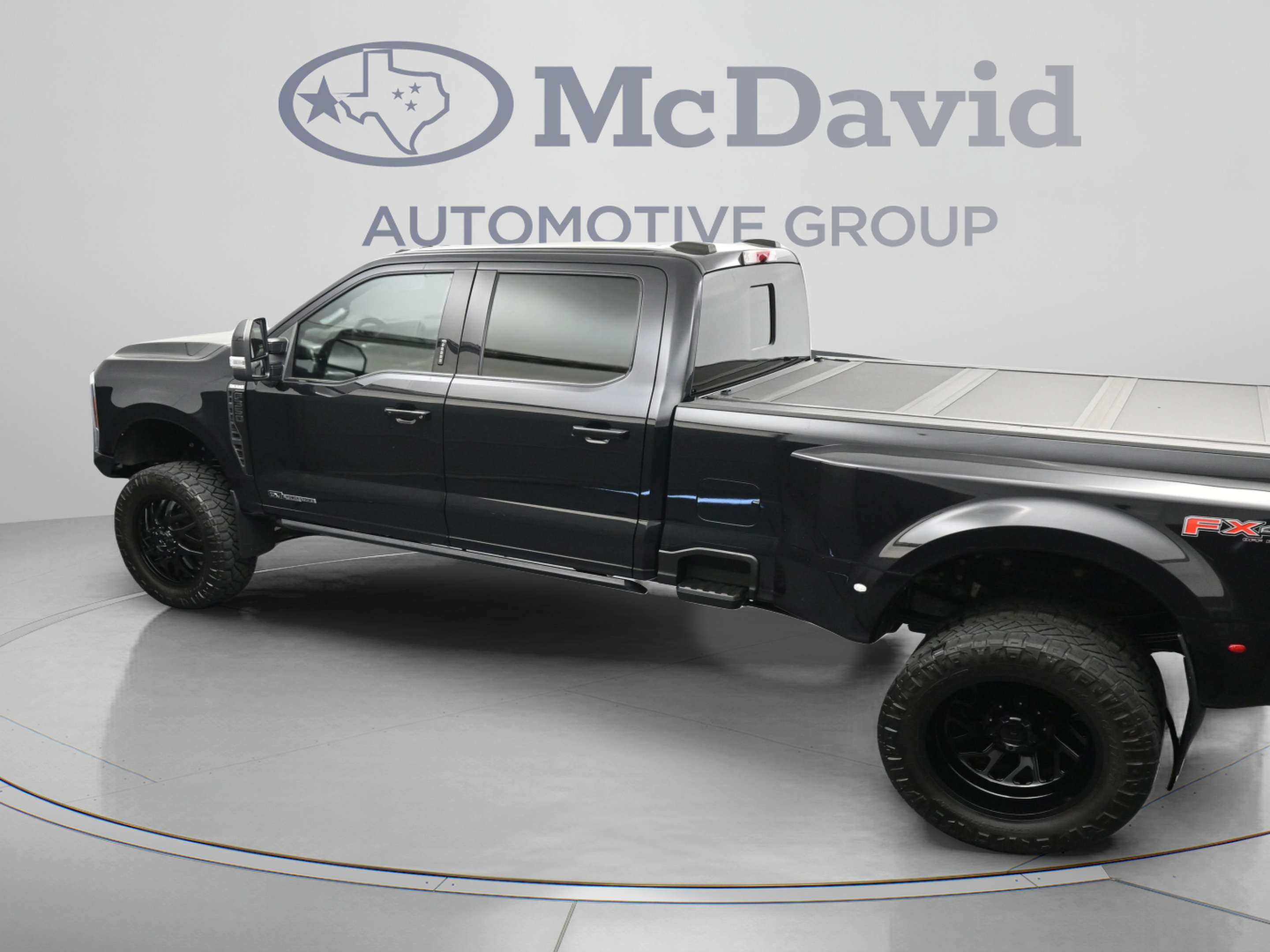 Used 2024 Ford F350 King Ranch w/ Chrome Package AWD/4WD image 37