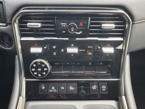 New 2026 Nissan Armada PRO-4X w/ Captain's Chari Seat Package AWD/4WD image 37