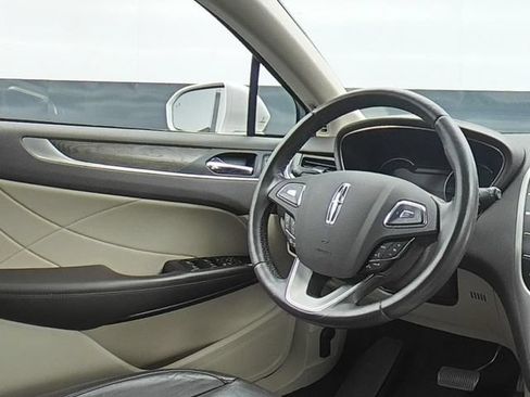 Used 2019 Lincoln MKC Reserve w/ MKC Technology Package AWD/4WD image 22