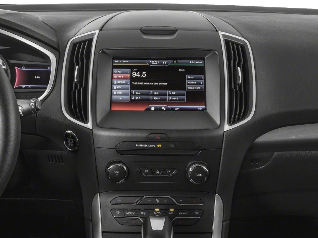 Used 2018 Ford Edge SEL w/ Class II Trailer Tow Package AWD/4WD image 8