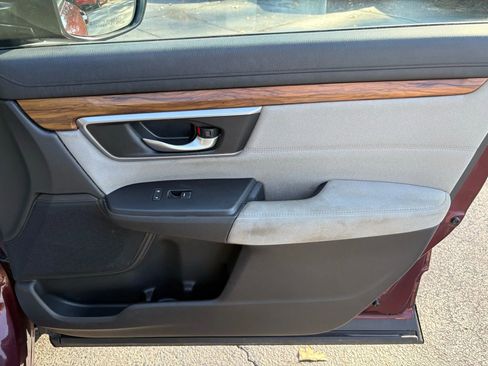 Used 2017 Honda CR-V EX image 22