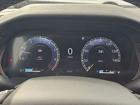 New 2025 Jeep Grand Cherokee L Altitude image 18