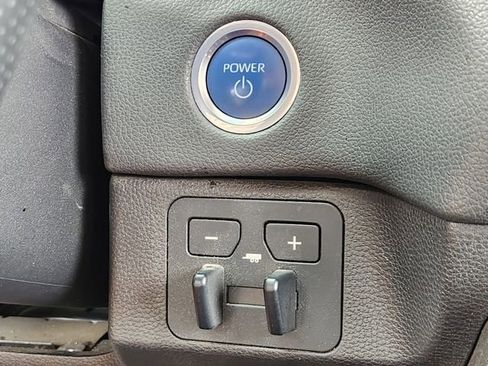 Used 2024 Toyota Tundra Limited w/ Power Package AWD/4WD image 15