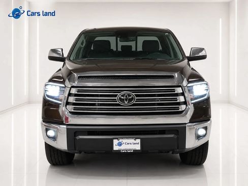Used 2021 Toyota Tundra Limited w/ Limited Premium Package AWD/4WD image 7