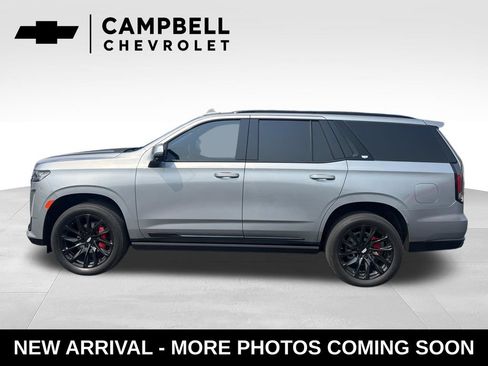 Used 2024 Cadillac Escalade Sport w/ LPO, ONYX Package AWD/4WD image 2