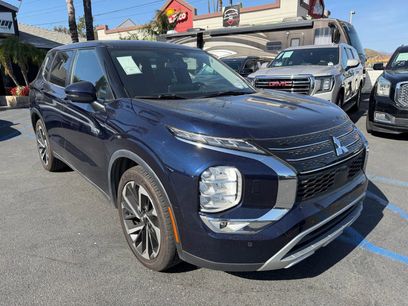 Used 2023 Mitsubishi Outlander SE