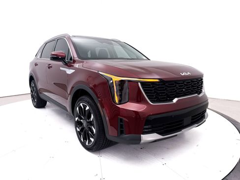 Used 2025 Kia Sorento EX w/ Panoramic Sunroof Package AWD/4WD image 14