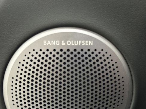 Used 2025 Genesis GV80 2.5T Prestige image 28