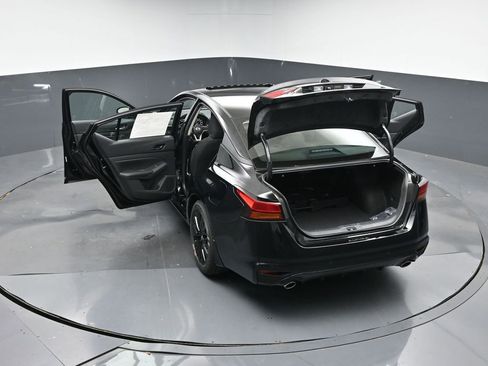 New 2025 Nissan Altima 2.5 SV w/ SV Special Edition Package image 60