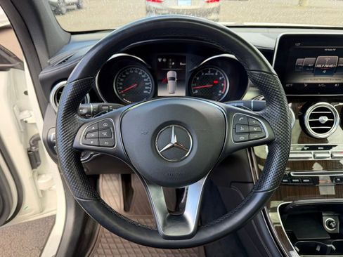 Used 2019 Mercedes-Benz GLC 43 AMG 4MATIC image 22