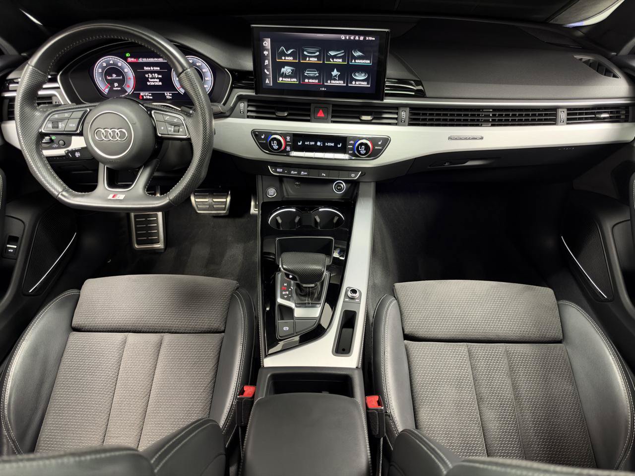 Used 2020 Audi A4 2.0T Premium Plus w/ Premium Plus Package AWD/4WD image 29