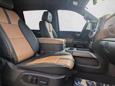 Used 2022 Chevrolet Silverado 2500 High Country w/ Technology Package image 26