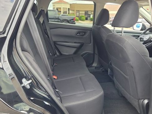 Used 2024 Nissan Rogue S AWD/4WD image 16