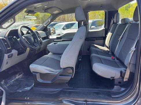 Used 2019 Ford F150 XL w/ Equipment Group 101A Mid AWD/4WD image 13