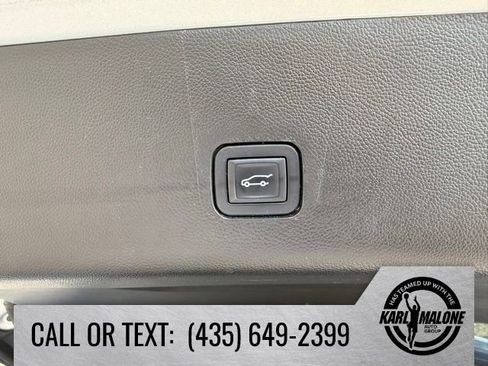 Used 2018 Chevrolet Traverse Premier w/ LPO, Floor Liner Package image 39