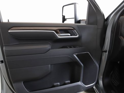 New 2026 Chevrolet Silverado 3500 LT w/ All Star Edition image 14