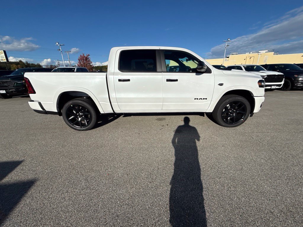 New 2027 RAM 1500 Laramie AWD/4WD image 6