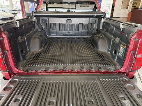 Used 2018 Chevrolet Colorado LT w/ LT Convenience Package AWD/4WD image 23