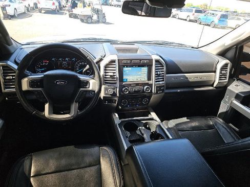 Used 2017 Ford F350 Lariat w/ Lariat Ultimate Package AWD/4WD image 12
