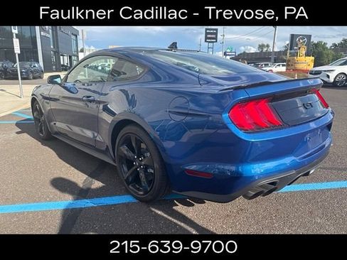 Used 2022 Ford Mustang GT Premium w/ Black Accent Package RWD image 6