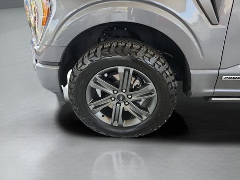 Used 2023 Ford F150 Lariat w/ Equipment Group 502A High image 29