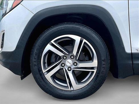 Used 2018 GMC Terrain SLT w/ Preferred Package FWD image 10