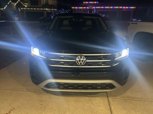 Used 2022 Volkswagen Atlas SE AWD/4WD image 1