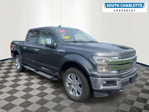 Used 2018 Ford F150 Lariat w/ Equipment Group 502A Luxury AWD/4WD image 3