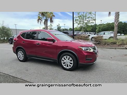 Used 2017 Nissan Rogue S FWD image 17