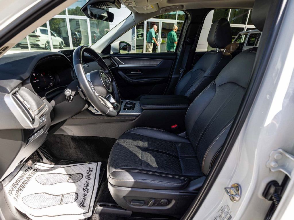 Used 2024 MAZDA CX-90 Plug-In Hybrid w/ Premium Pkg AWD/4WD image 23