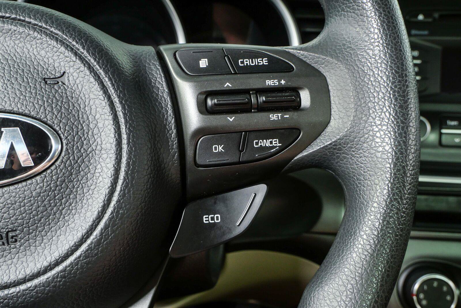 Used 2015 Kia Optima LX FWD image 11