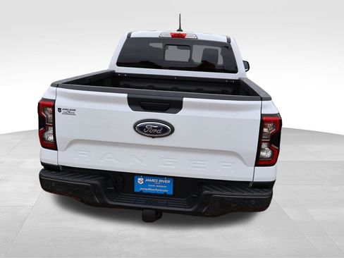 Used 2025 Ford Maverick Lariat AWD/4WD image 15