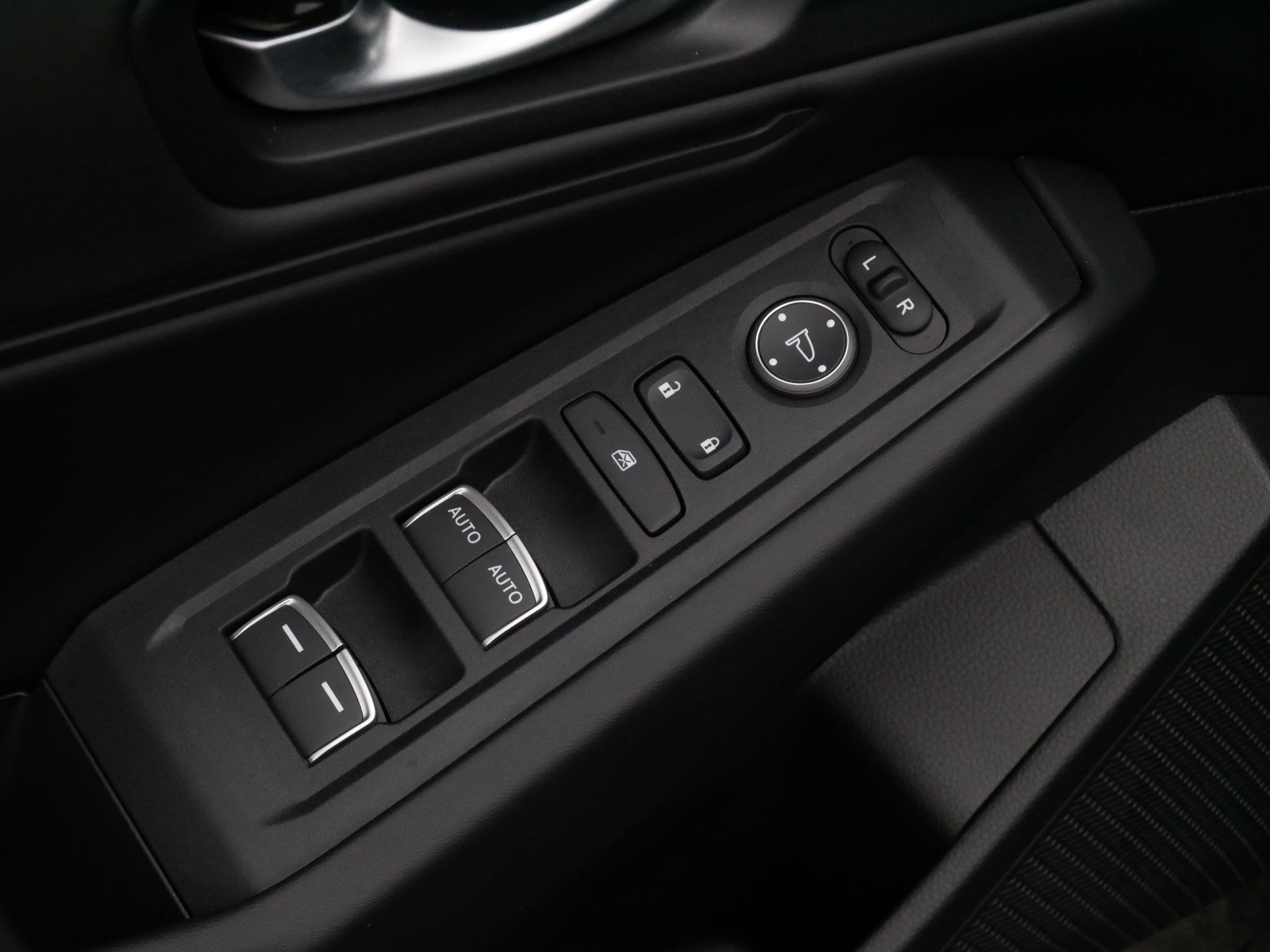 Used 2026 Honda Accord SE image 19
