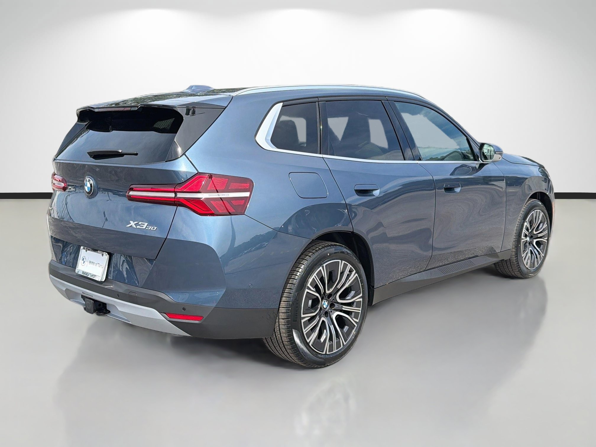 New 2026 BMW X3 xDrive30i w/ Premium Package AWD/4WD image 3