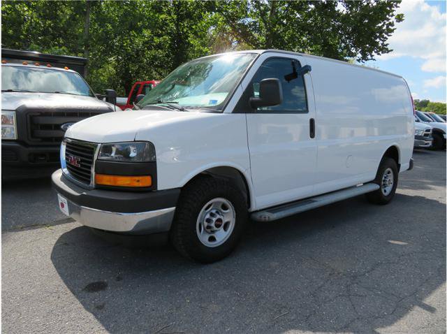 Used 2018 GMC Savana 2500 w/ Driver Convenience Package RWD image 1