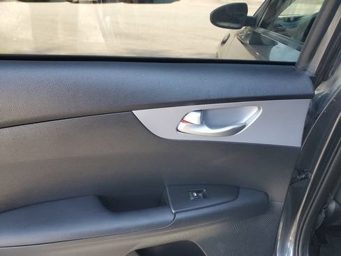 Certified 2024 Kia Forte LXS FWD image 9