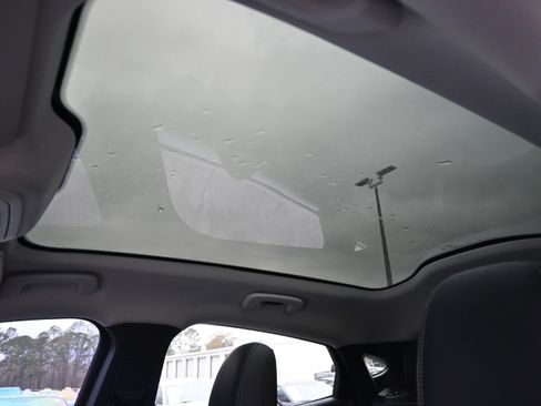 Used 2024 Ford Mustang Mach-E Premium image 5