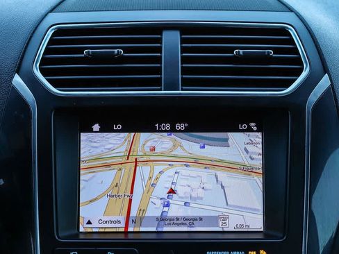 Used 2019 Ford Explorer Sport w/ Equipment Group 401A AWD/4WD image 15