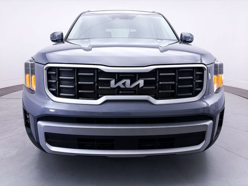 Certified 2024 Kia Telluride S w/ S Sunroof Package FWD image 12