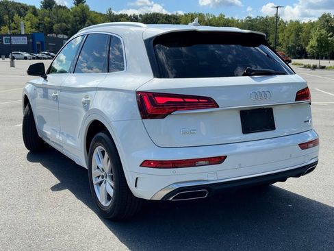 Used 2023 Audi Q5 2.0T Premium w/ Convenience Package AWD/4WD image 4