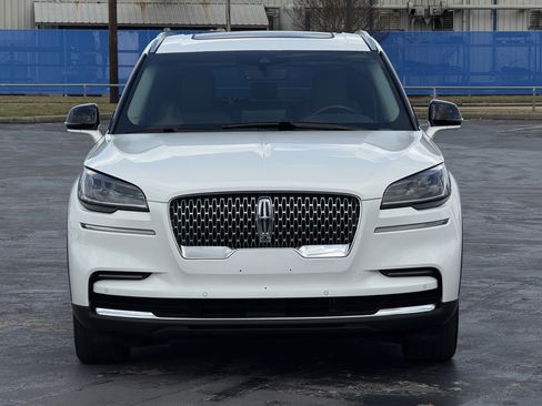 Used 2022 Lincoln Aviator Reserve image 7