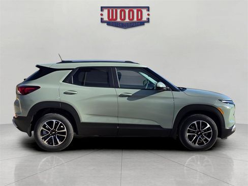 New 2026 Chevrolet TrailBlazer LT image 2