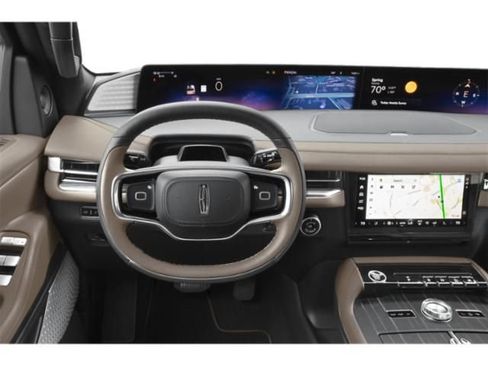 Used 2026 Lincoln Navigator Black Label AWD/4WD image 7