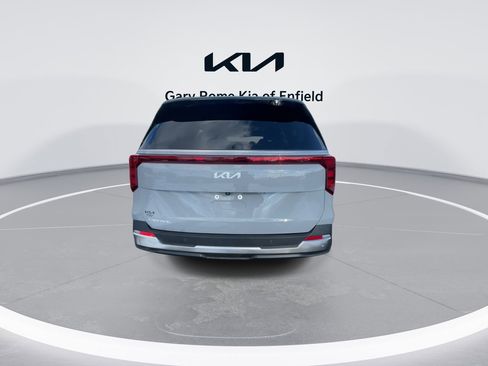 Certified 2025 Kia Carnival SX image 7