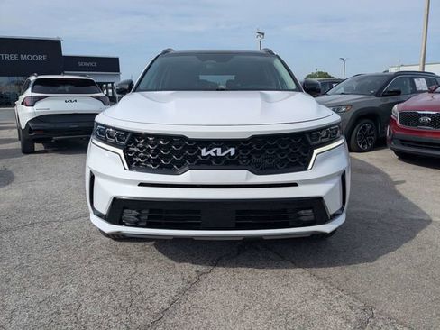 Used 2023 Kia Sorento SX AWD/4WD image 8