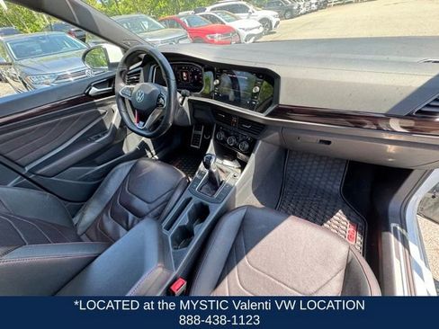 Used 2023 Volkswagen Jetta GLI Autobahn FWD image 28