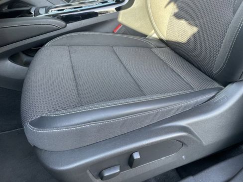 Used 2023 Buick Envision Preferred image 17