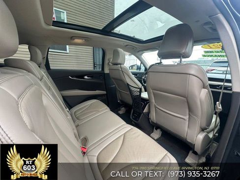 Used 2021 Lincoln Nautilus Reserve image 37