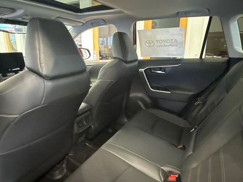 New 2025 Toyota RAV4 Limited image 15